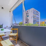 Artsea Apartman *
