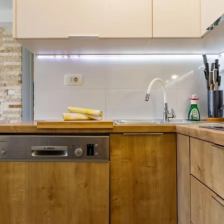 Artsea Apartamento Zadar